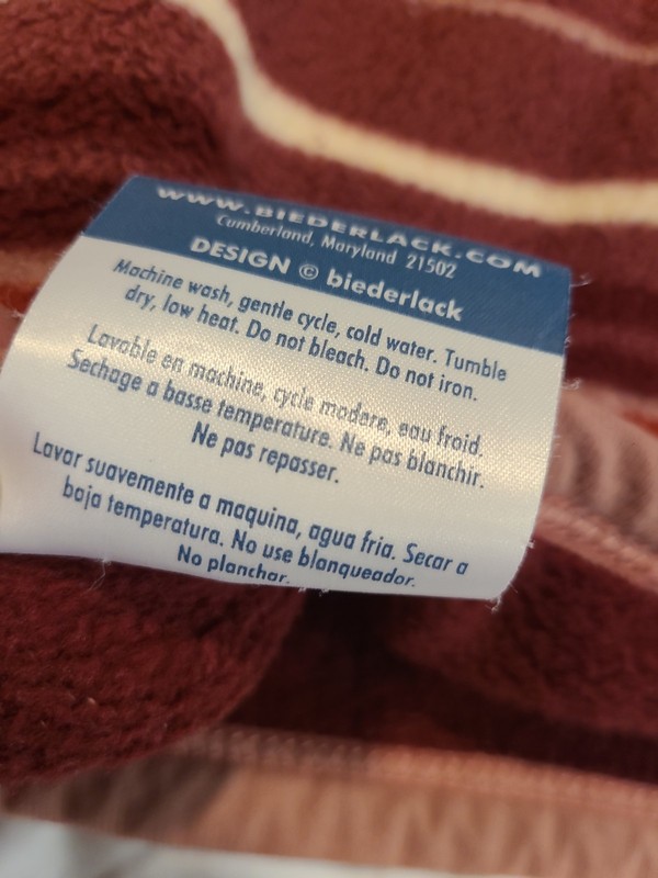 Biederlack Cuddle Blanket Dusty Rose Daiseys Snaps Cabincore Retro Boho Vintage gallery
