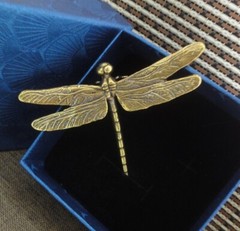 Vintage Style Solid Brass Dragonfly Figurine Statue for Home Decor w/ Gift Box