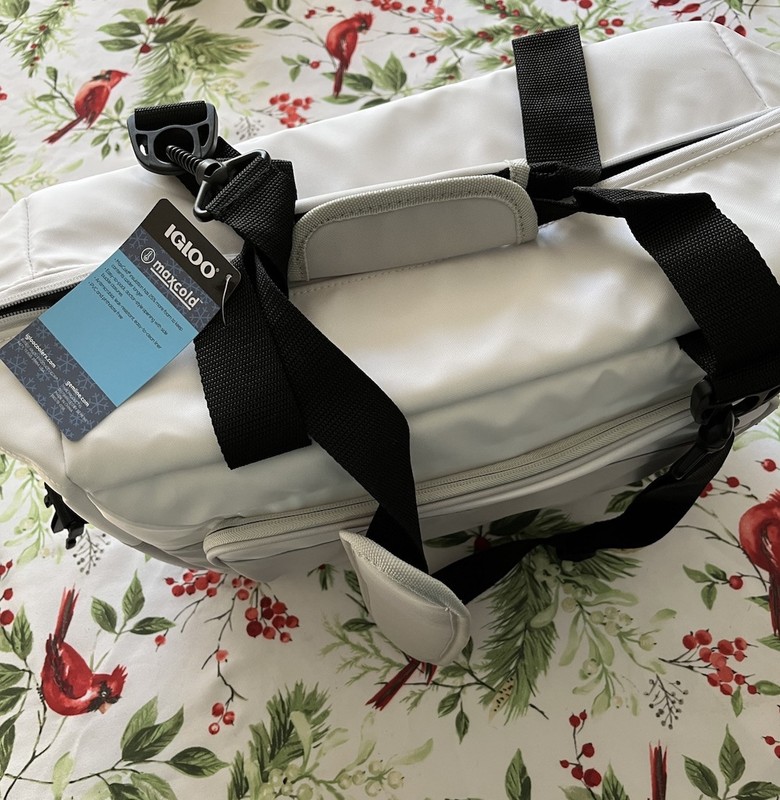 NEW Igloo MaxCold SEADRIFT SNAP DOWN Cooler Bag 36-Cans Insulated Soft Foldable gallery