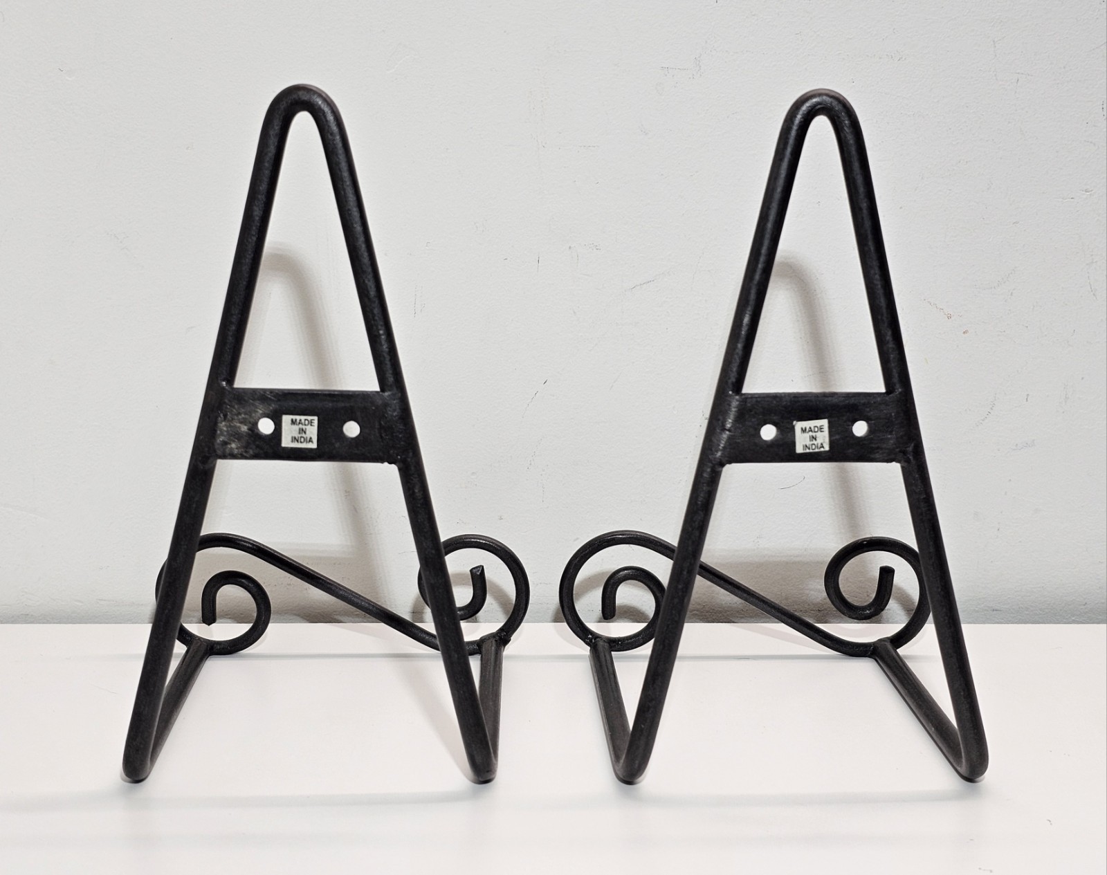 Metal S-Shaped Wall Mountable Display Easel Stand *Set Of 2* gallery