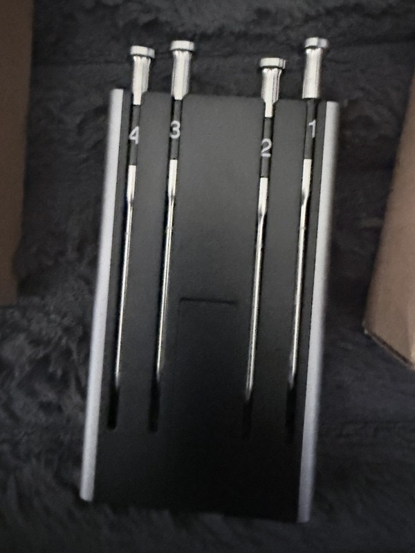 Typhur Sync Quad Wireless Thermometer, 6 Sensors, 4 Probes, WiFi Model: WT08 gallery