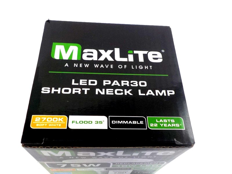 MaxLite 75W Replacement 10W LED Dimmable 2700K Soft White 750 Lumens Lot Of 2 gallery