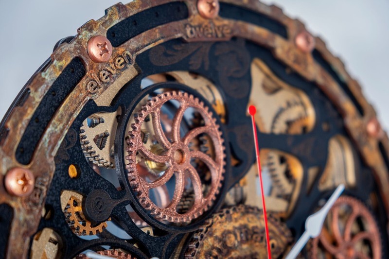Automaton Bite 1682 "Underwater" Rust Nautical Wall Clock Moving Gears Loft Art gallery