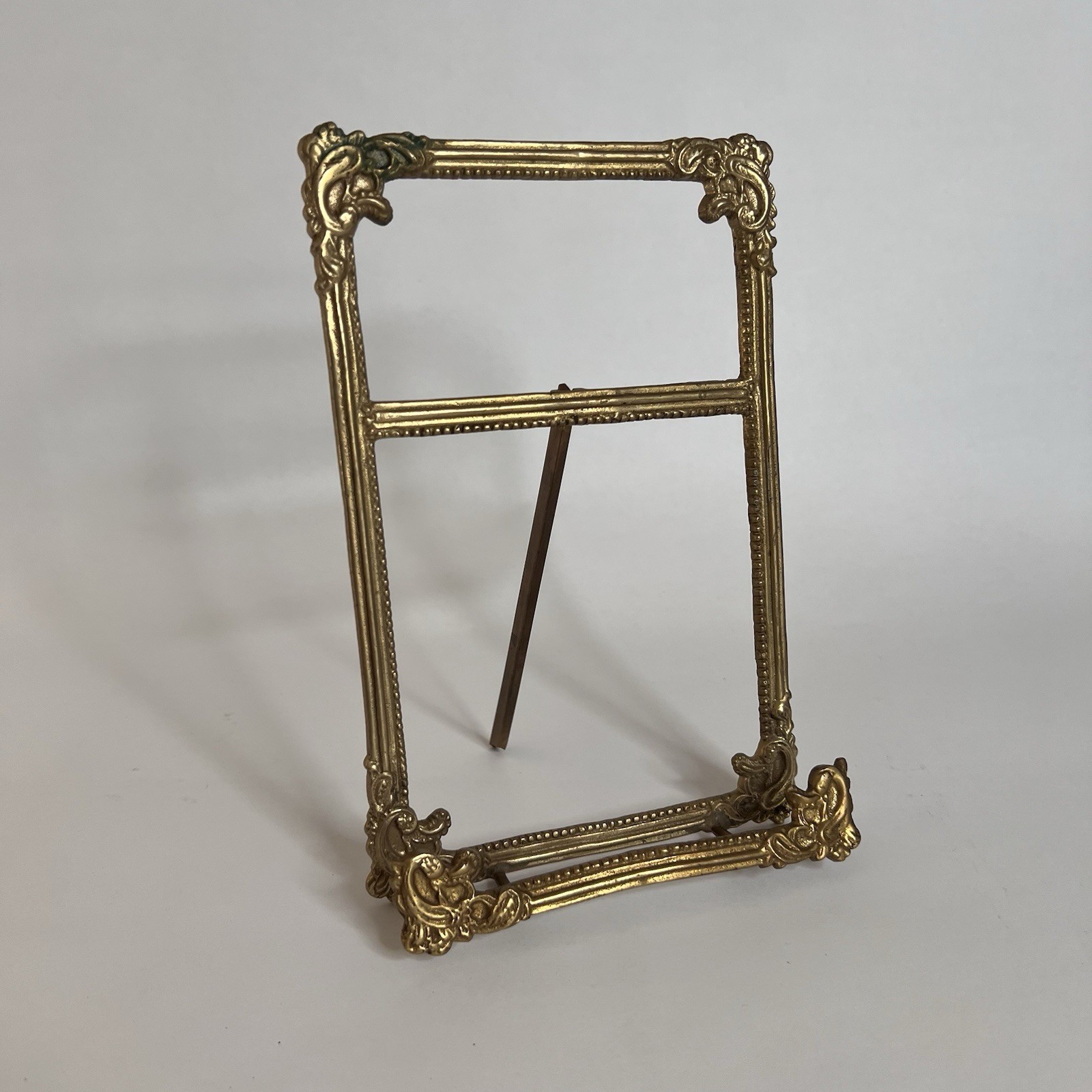 Vintage Brass Table Top Easel Frame 5x7 Ornate Filigree Victorian Style gallery