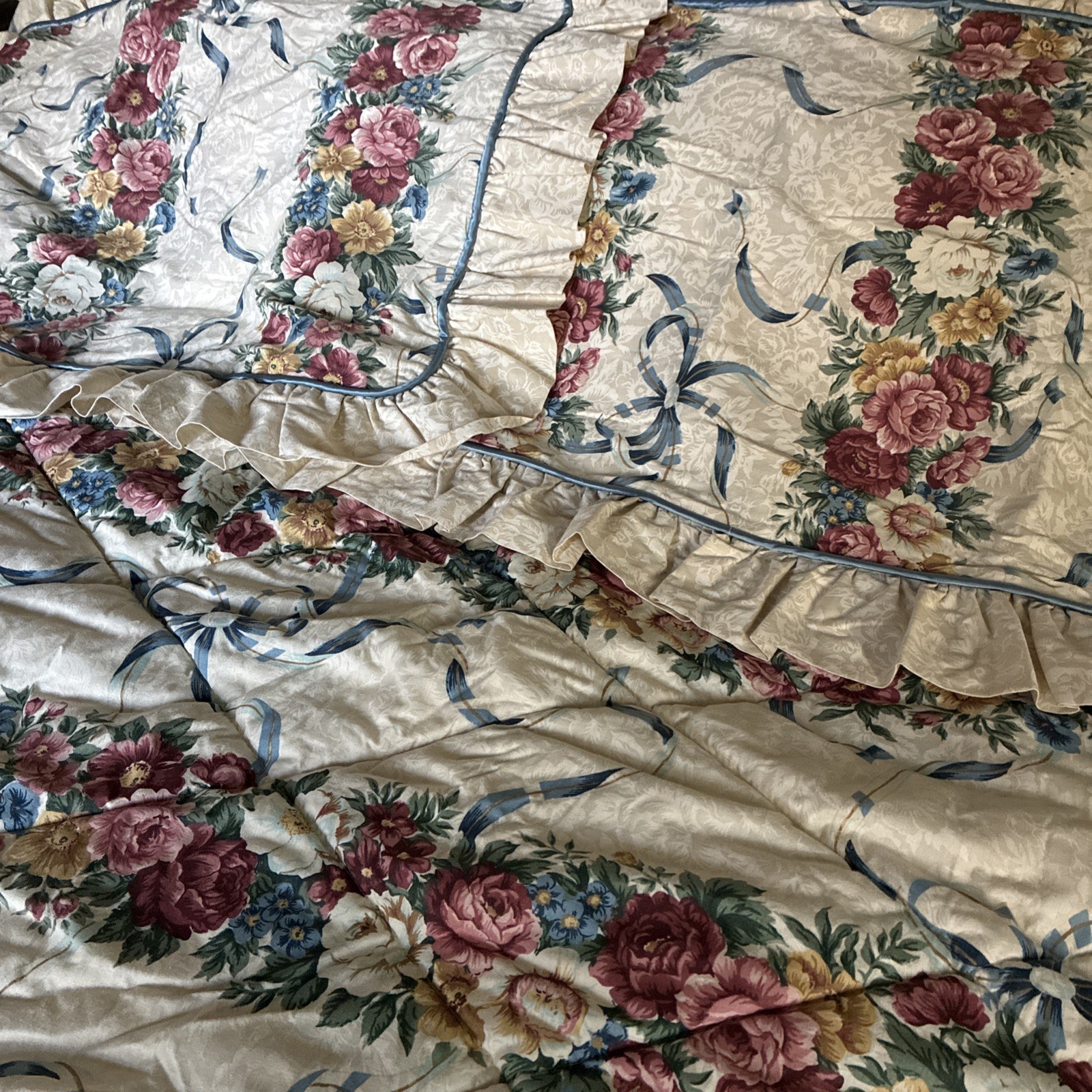 VTG 1990 “Rue De Roses” King Comforter 2 Shams Crown Crafts Blue Cottagecore! gallery