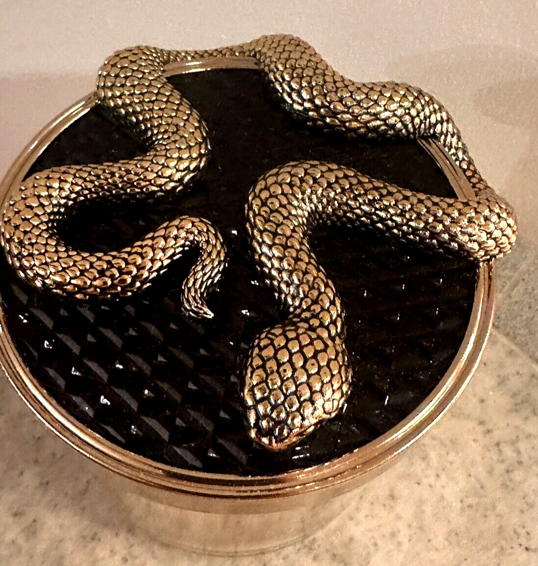 Bath & Body Works Wicked Vanilla Woods Candle 3 Wick Snake Lid 14.5 Oz NEW gallery