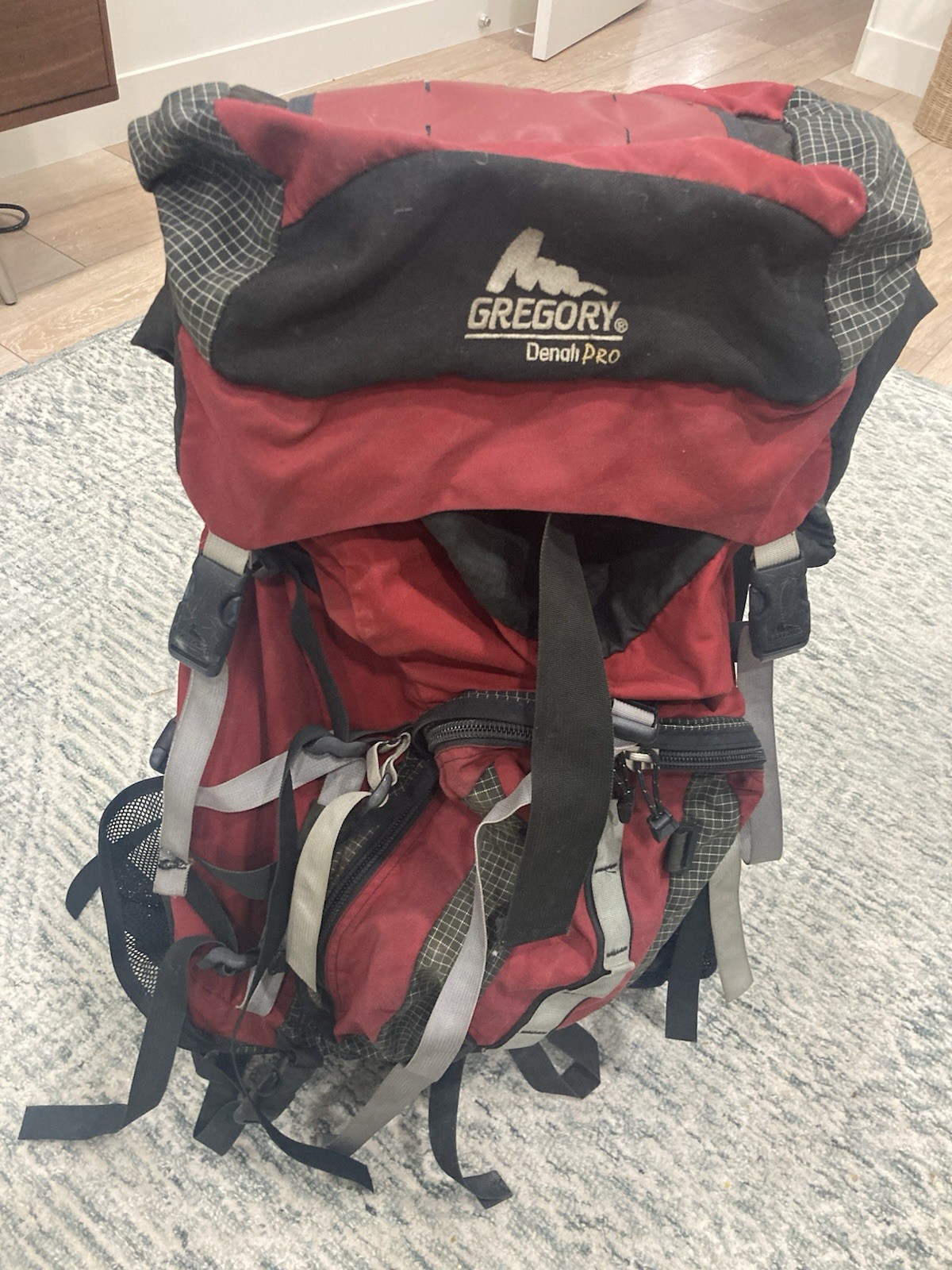 Gregory Denali Pro Expedition Backpack Medium