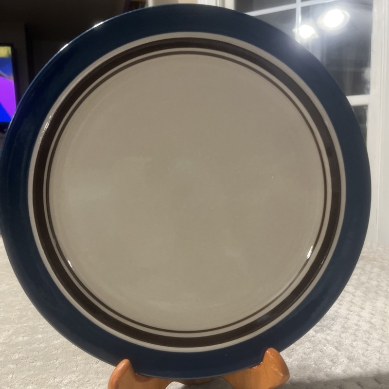 Sango Carousel Stoneware 802 Blue Brown 10 1/2" Dinner Plate Oven safe Japan gallery