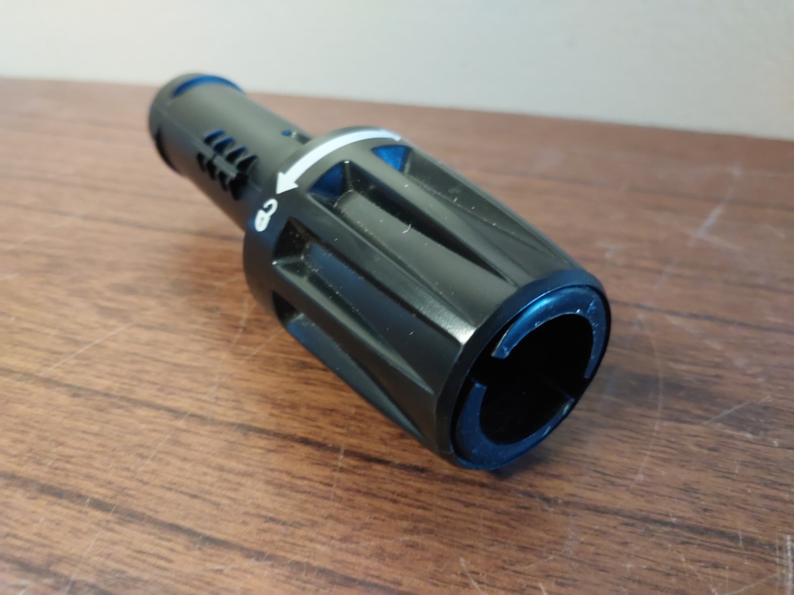 BLACK+DECKER LST140 40V String Trimmer - Replacment Telascopic Shaft Lock gallery
