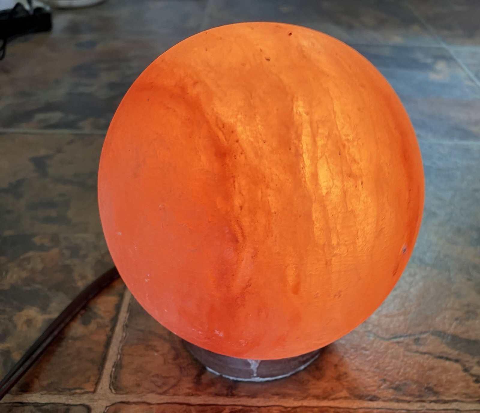 Round Sphere Himalayan Natural Salt Crystal Lamp Pink Warm Light Corded gallery