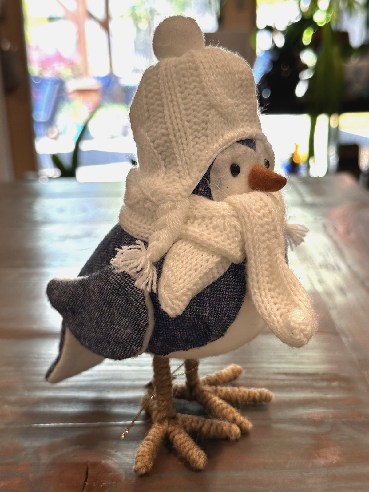 2016 Target CLIPPER Spritz Wondershop Featherly Friends Winter Bird White Cap gallery