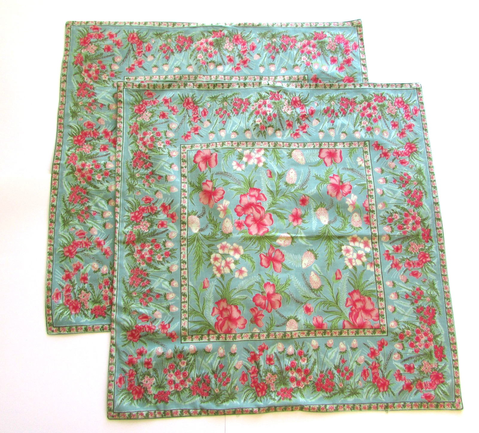 April Cornell 2000 24" Pillow Covers Green & Red Floral Set 2 gallery