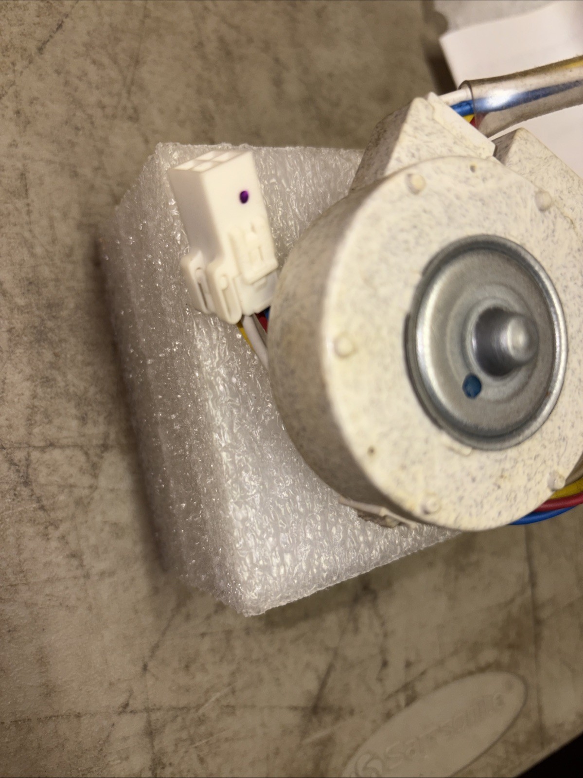 Evaporator Fan Motor Compatible with GE Refrigerator WR60X10257 gallery