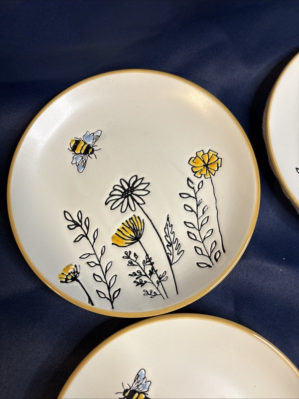 Spectrum Designz Bee & Wildflower Dessert Plates Set of 4 6” Cottage Style 2022 gallery