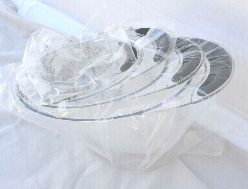 Pampered Chef EASY-READ MEASURING Cups ~NEW~ SET of 4 - Includes MINI 1/4 CUP! gallery