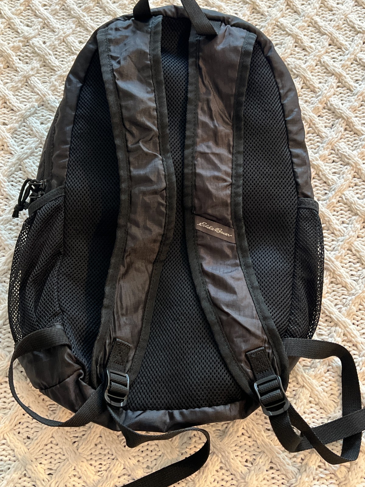 Eddie Bauer Lightweight Packable Backpack – Black 4