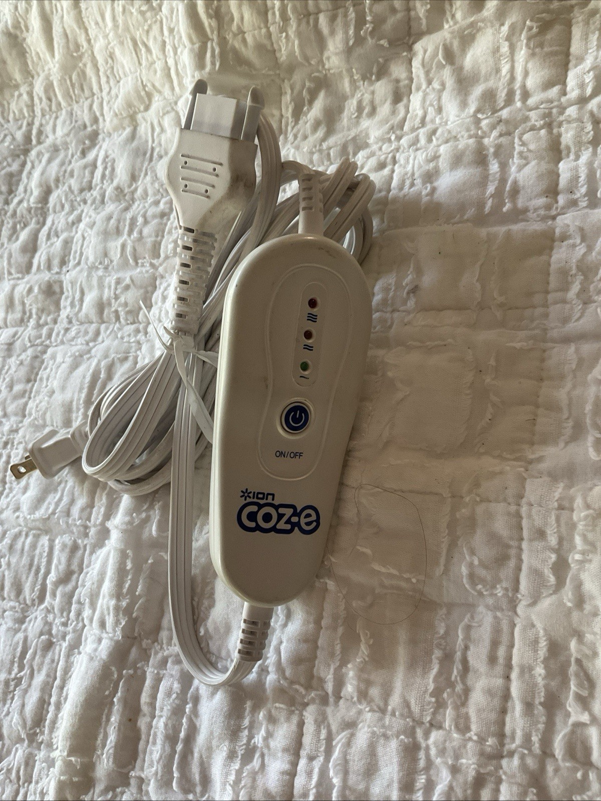 Ion Coz-e Remote Control Electric Blanket Pad Heat 3-Prong gallery