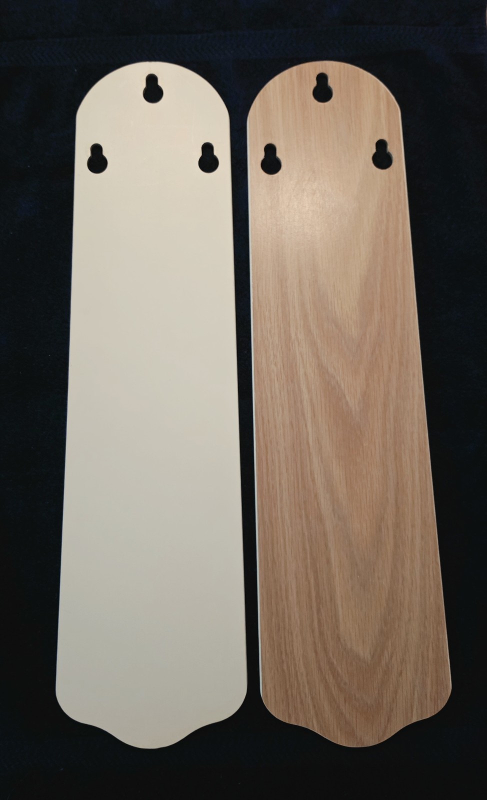 Hampton Bay Ceiling Fan AC-552 Replacement Fan Blade Reversible White/Wood Grain gallery