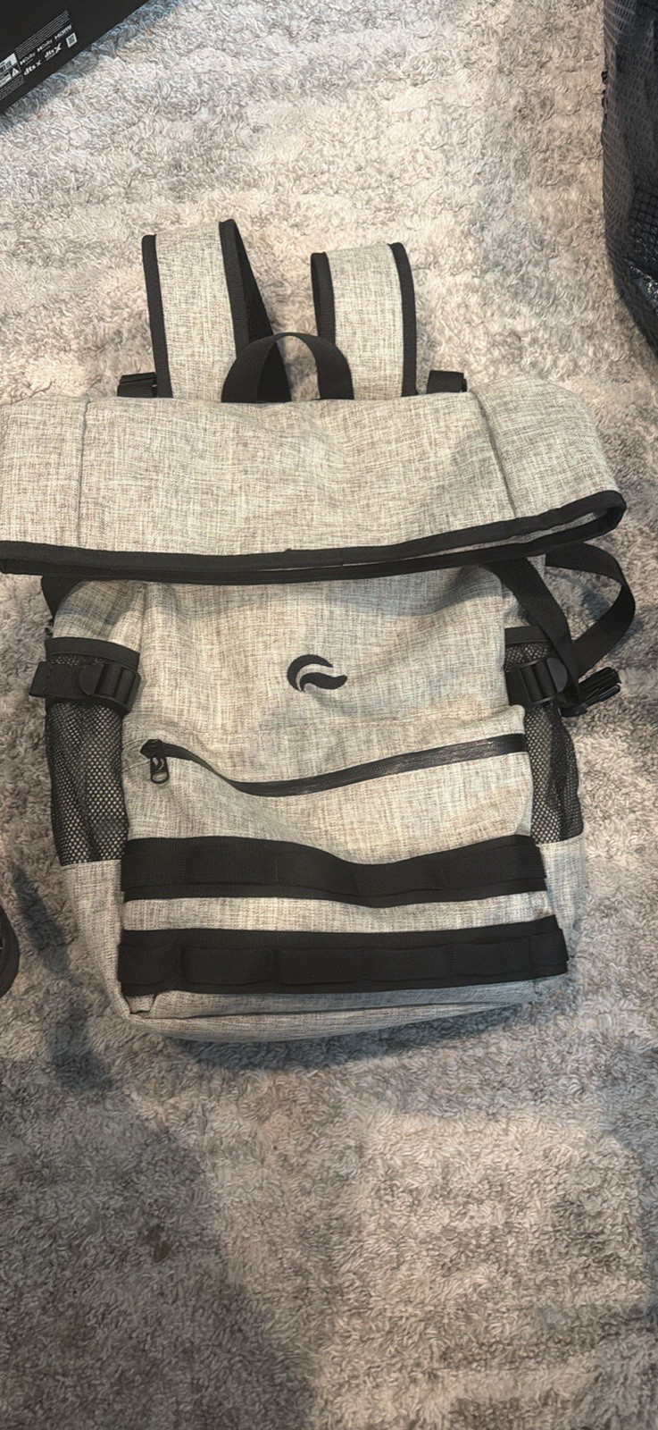 Gray Hiking Backpack Buckle Closure 3 External Pockets Padded Straps Adjustable 2