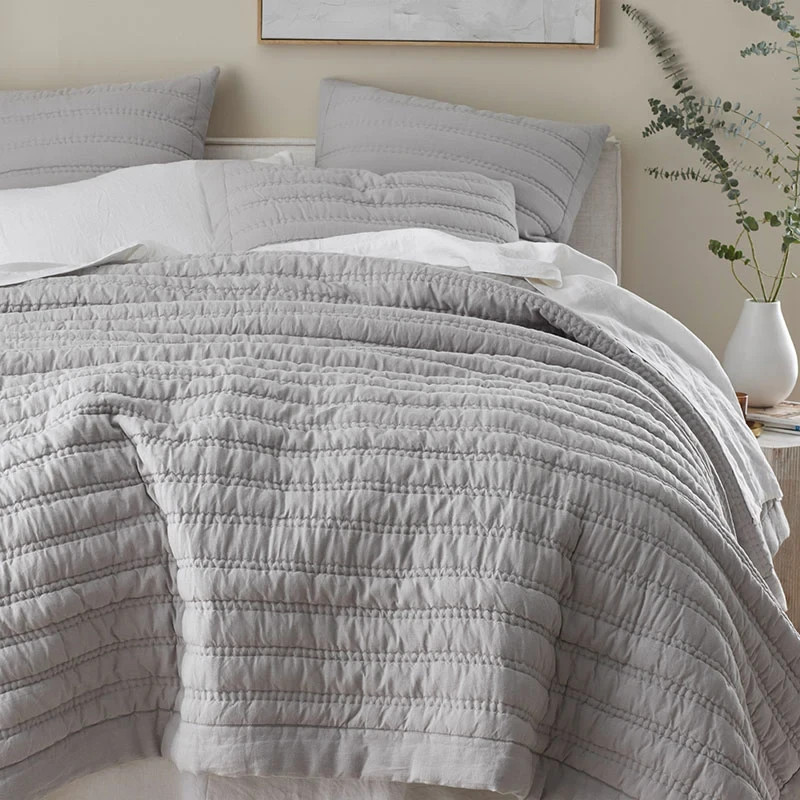 The Company Store Legends Hotel Premium Breathable Washed Linen Solid Quilt New gallery