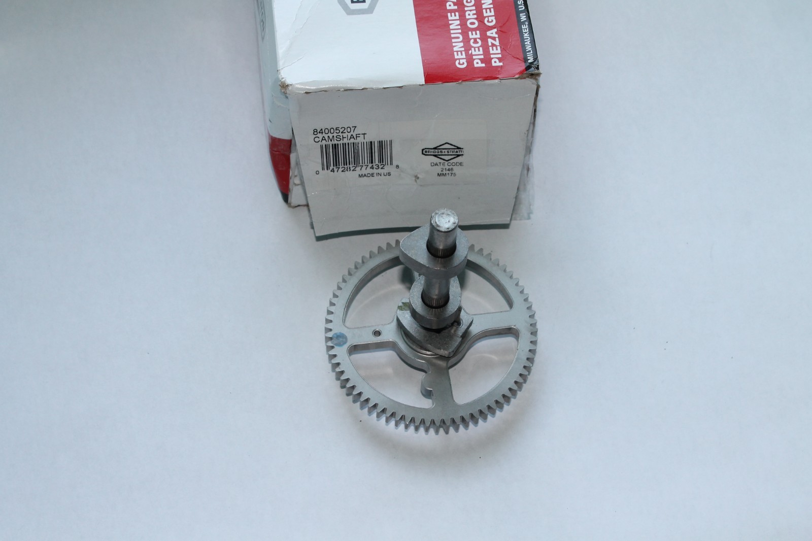 Briggs & Stratton 84005207 Camshaft OEM Briggs and Stratton Camshaft gallery