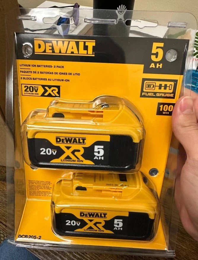 New 2 Pack DEWALT DCB205-2 20V MAX Premium Lithium-Ion 5.0Ah Battery 2025 Date gallery