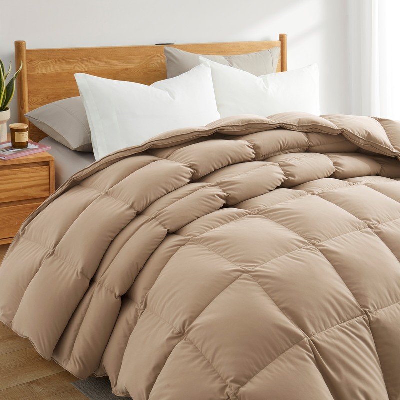 Oversized Down Feather Comforter Moisture-wicking Cozy , King or Queen Blanket gallery