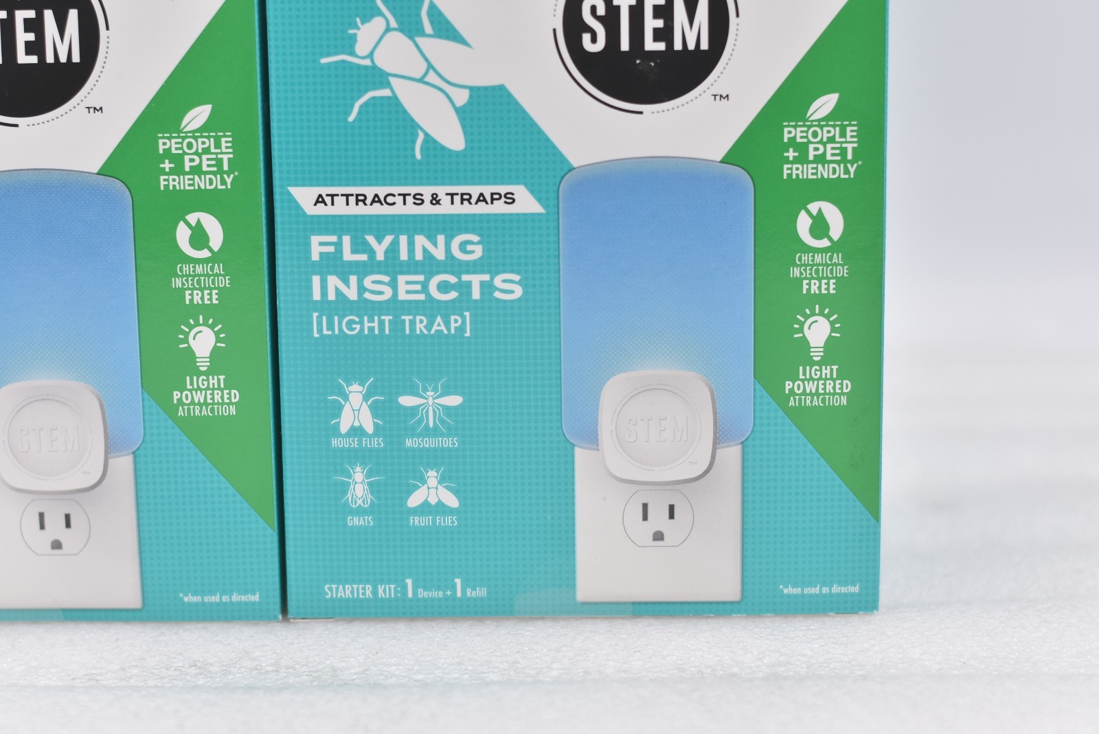 Lot of 2 - STEM Attracts & Traps Flying Insects Light Trap Starter Kit gallery