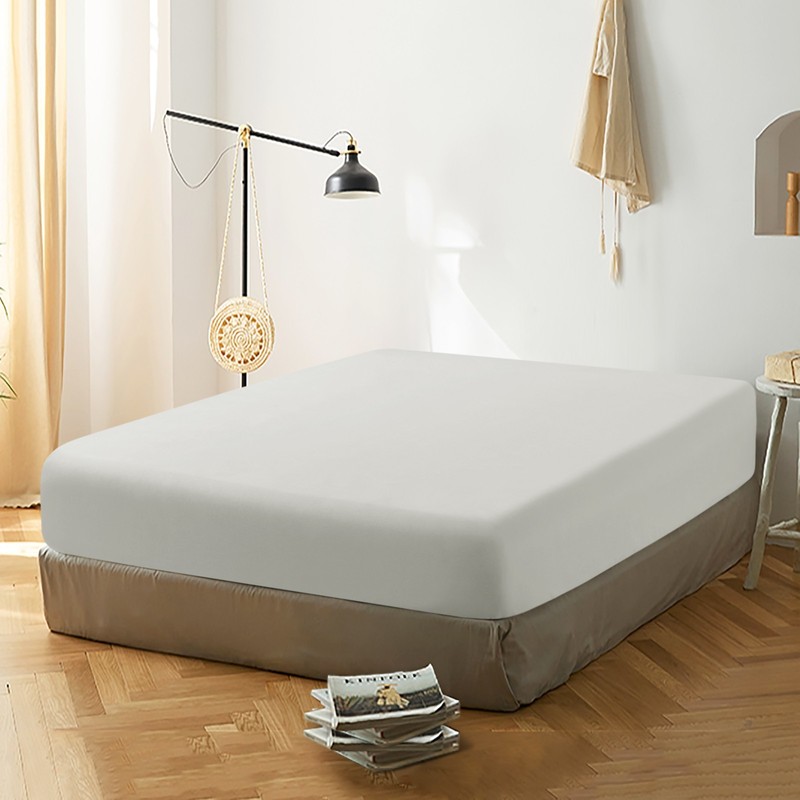 All Size Soft​​ Microfiber Fitted Sheet with Deep Pocket, 23 Colors gallery