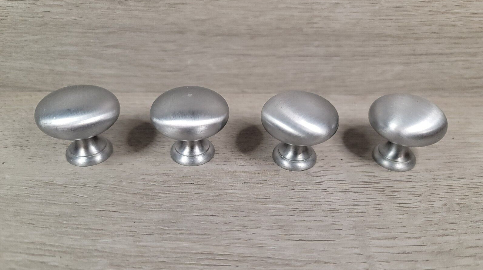 4 Round Satin Nickel Kitchen Cabinet Knob Drawer Pull 1 1/8" Dia. with 1" Screw gallery
