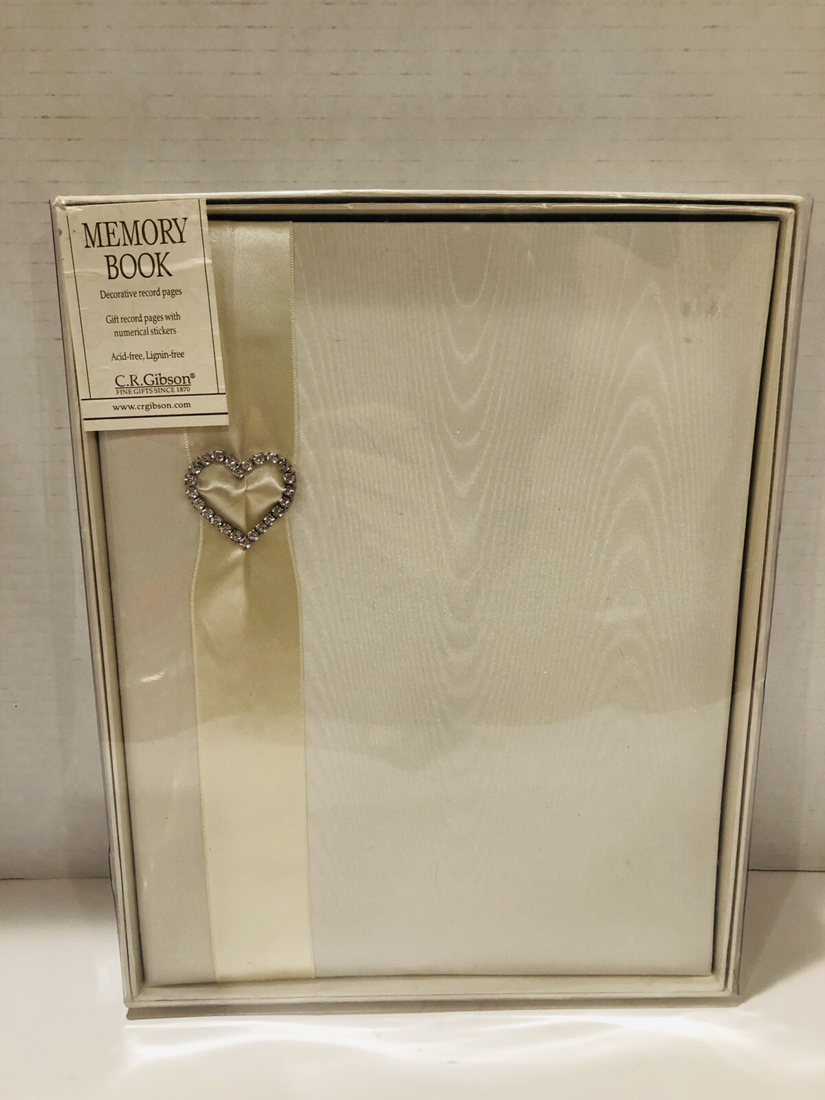 CR Gibson Jeweled Heart Wedding Memory Book gallery
