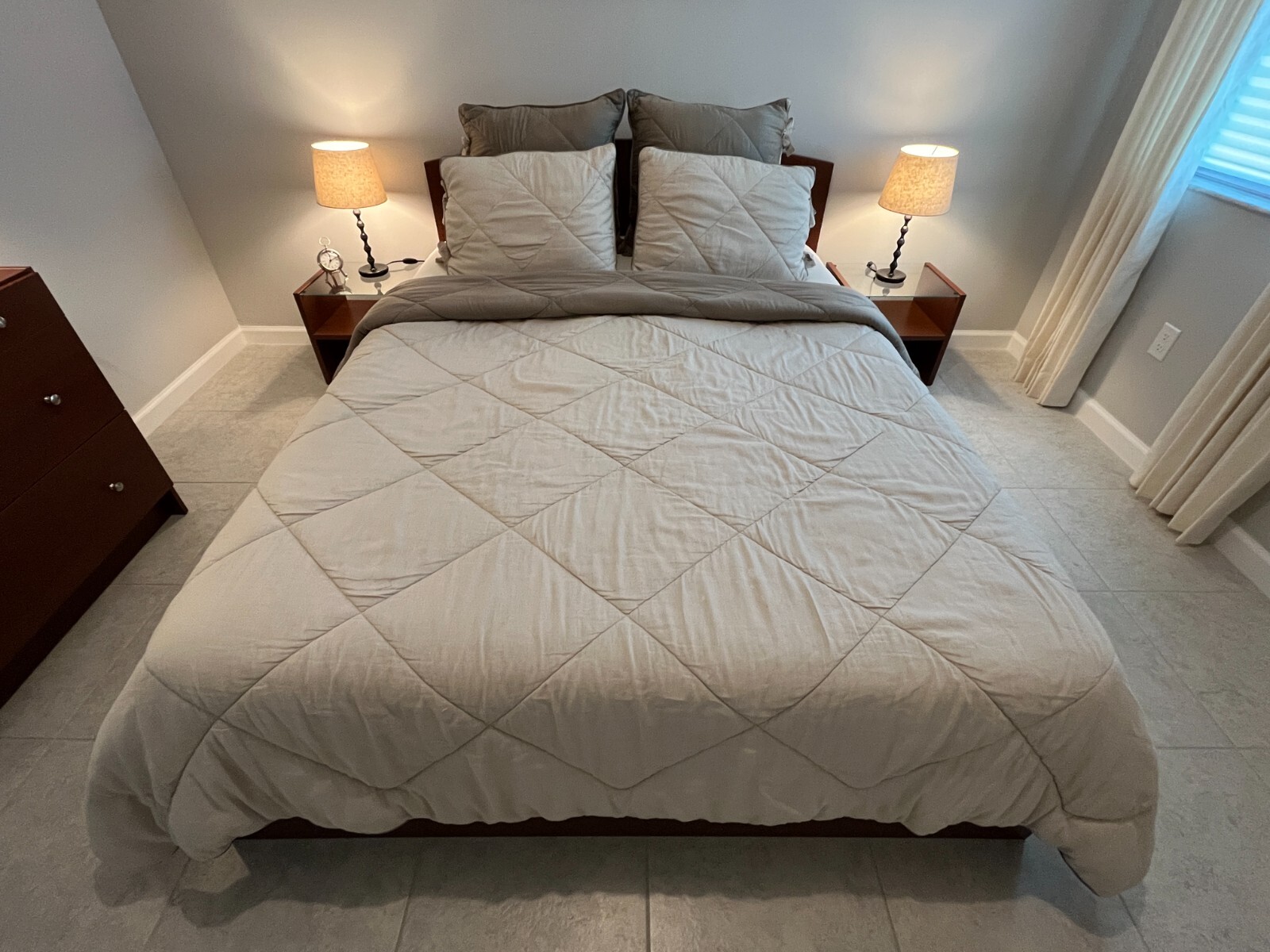 POTTERY BARN LINEN SILK BLEND COMFORTER & SHAMS 5 PIECE SET PRE-OWNED gallery