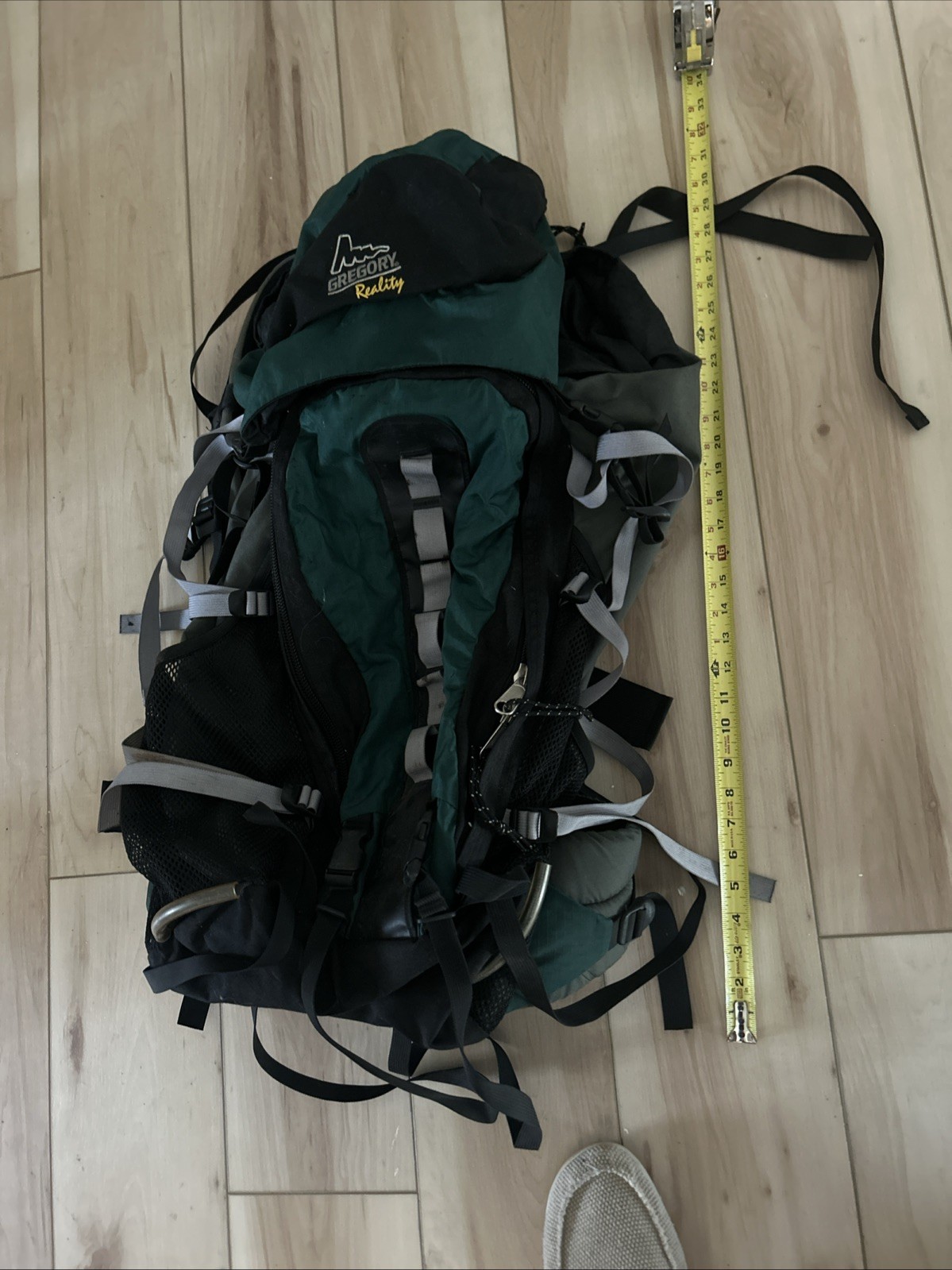 Gregory Reality Internal Frame Hiking Camping Backpack Pack Bag 30” 4