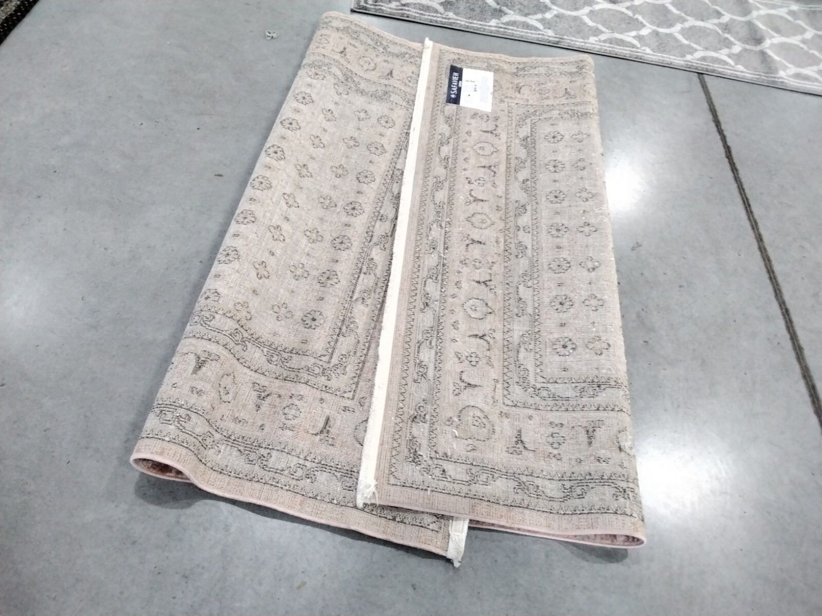 GREY / ROSE 5'-3" X 7'-6" Back Stain Rug, Reduced Price 1172743540 SHV722G-5 gallery