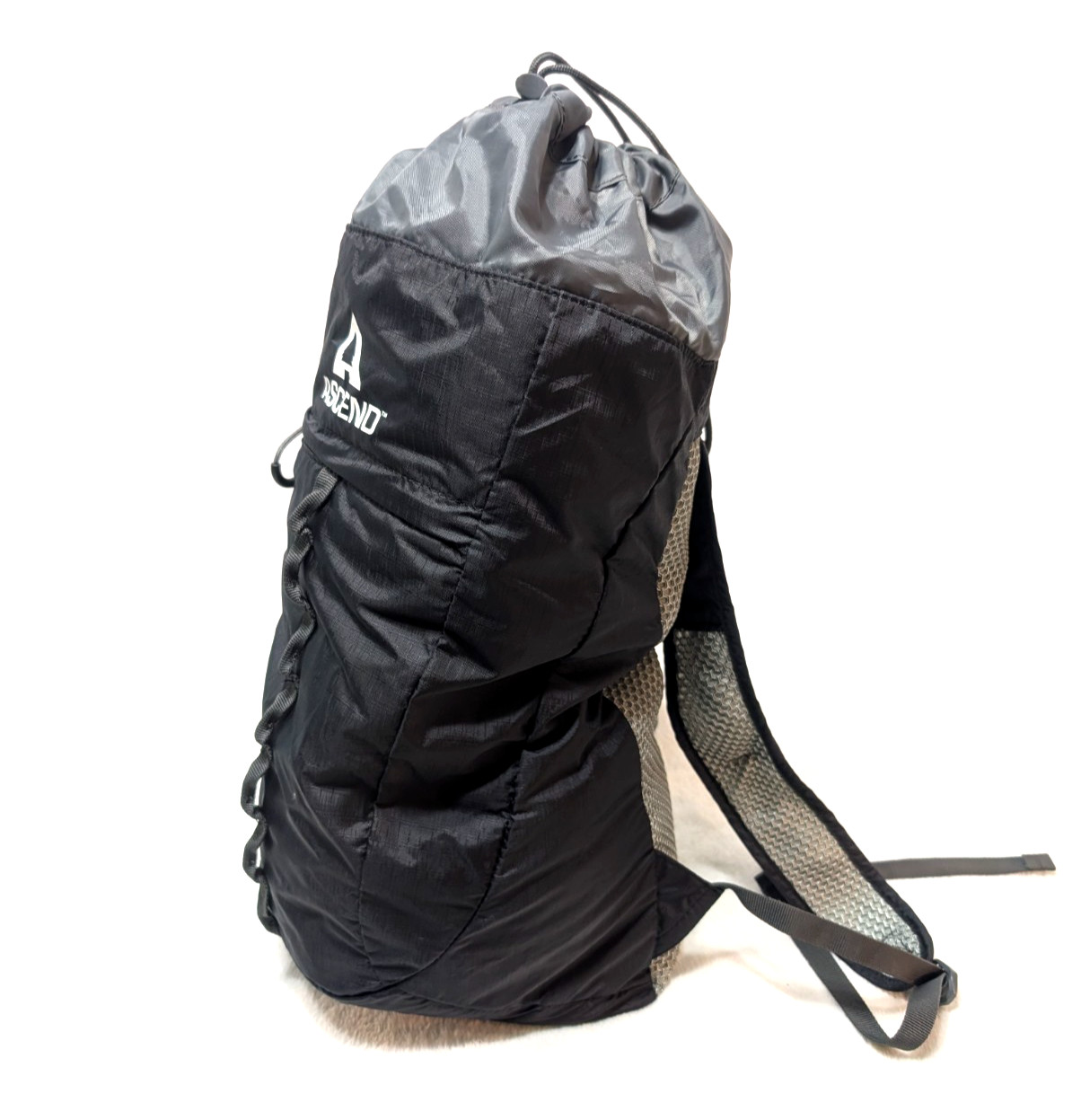 Ascend Dash 720 Hiking Backpack Black Grey Nylon Lightweight Pack Drawstring 2