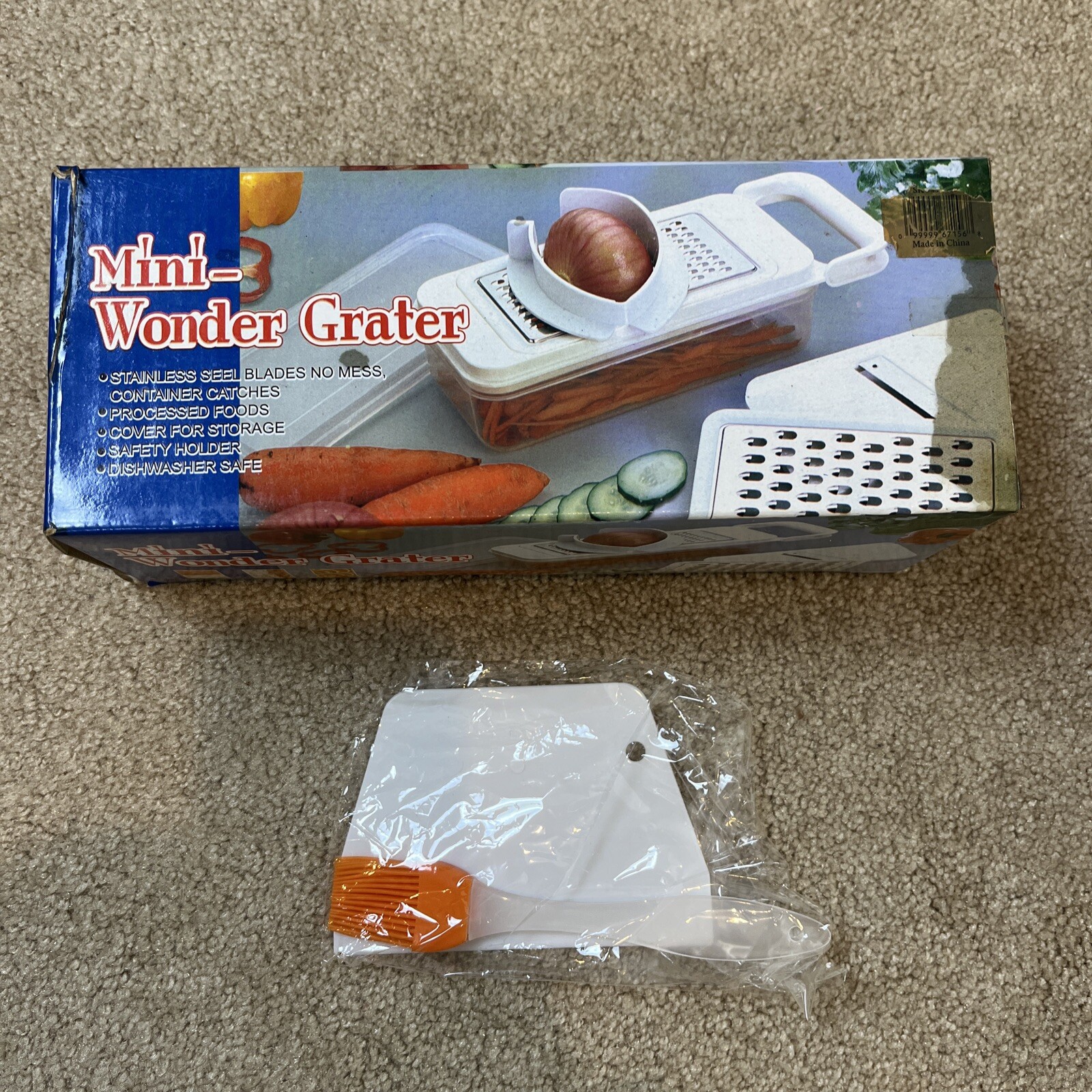 VTG Mini Wonder Multi-Purpose Vegetable Slicer Grater Shredder Set Box Damaged gallery