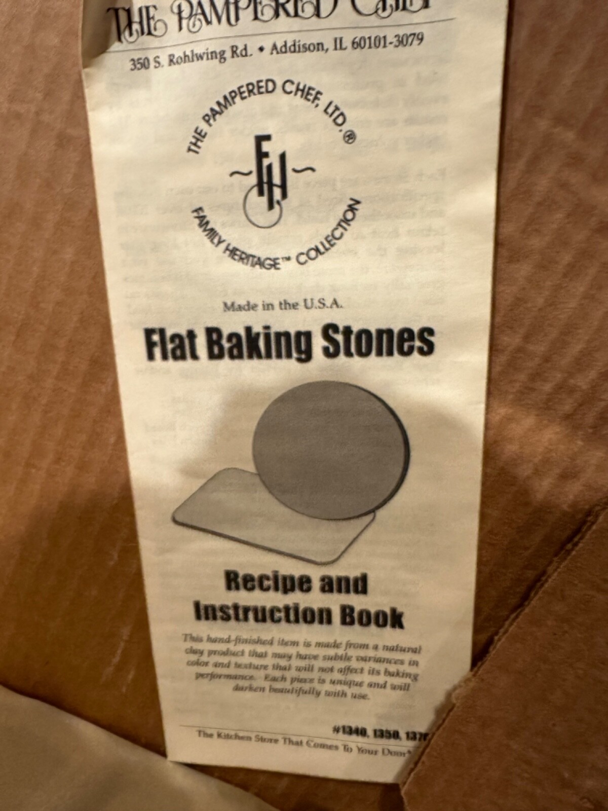Pampered Chef Family Heritage 12x15 Rectangular Baking Stone with box scraper gallery