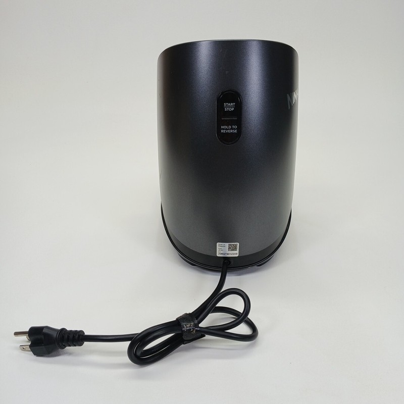 Ninja Cold Press Juicer Base JC101 Tested And Working gallery