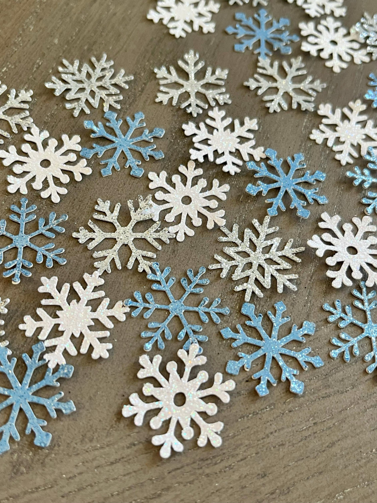 Glitter Blue/Silver/White Snowflake Confetti Christmas Decor Table Scatter gallery