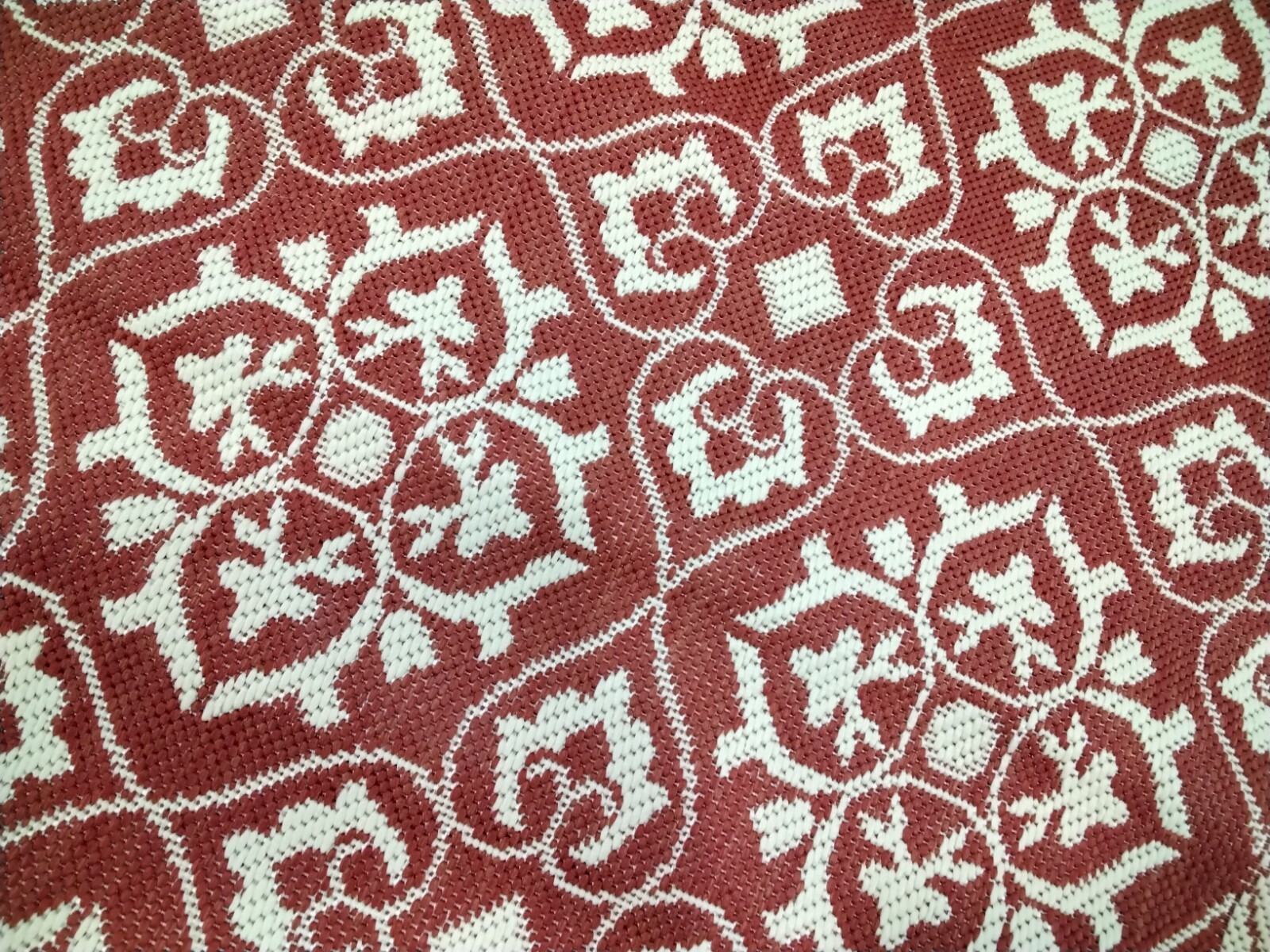 RED / CREME 6'-7" X 9'-6" Stained Rug, Reduced Price 1172749969 CY6550-28-6 gallery