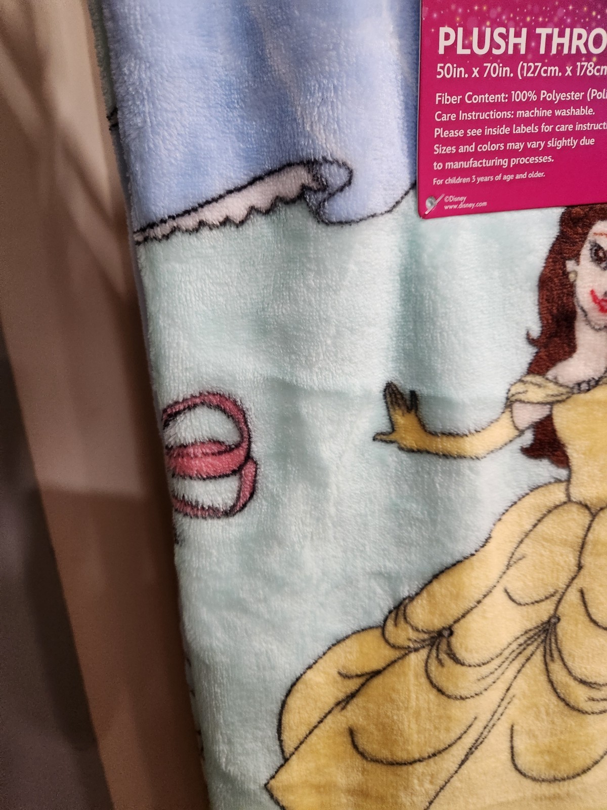 DISNEY PRINCESS PLUSH THROW 50IN X 70IN NWT 100% POLYESTER JAY FRANCO SONS CHINA gallery