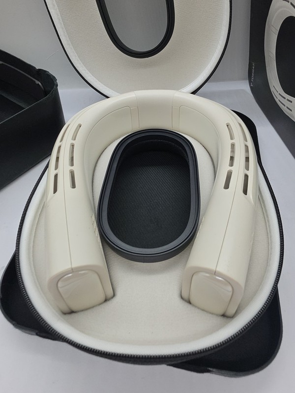 Coolify 2S Long Lasting Personal Air Conditioner White gallery