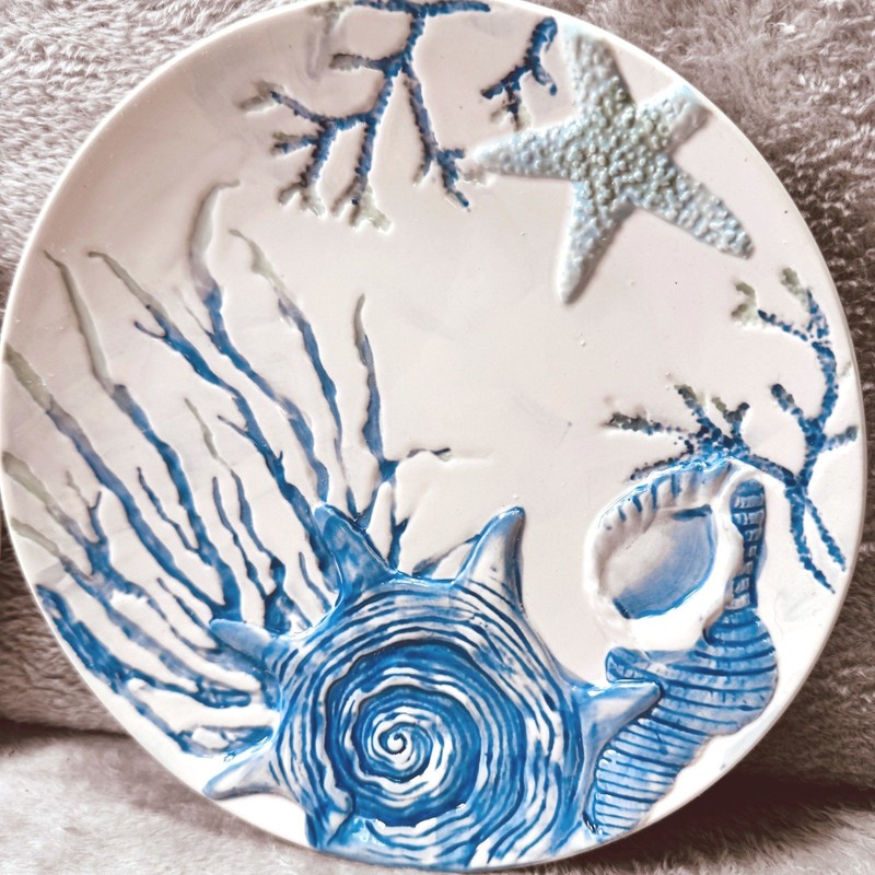Cracker Barrel Hand Painted Stoneware Coastal Shell Starfish Salad Plates Set 2 gallery