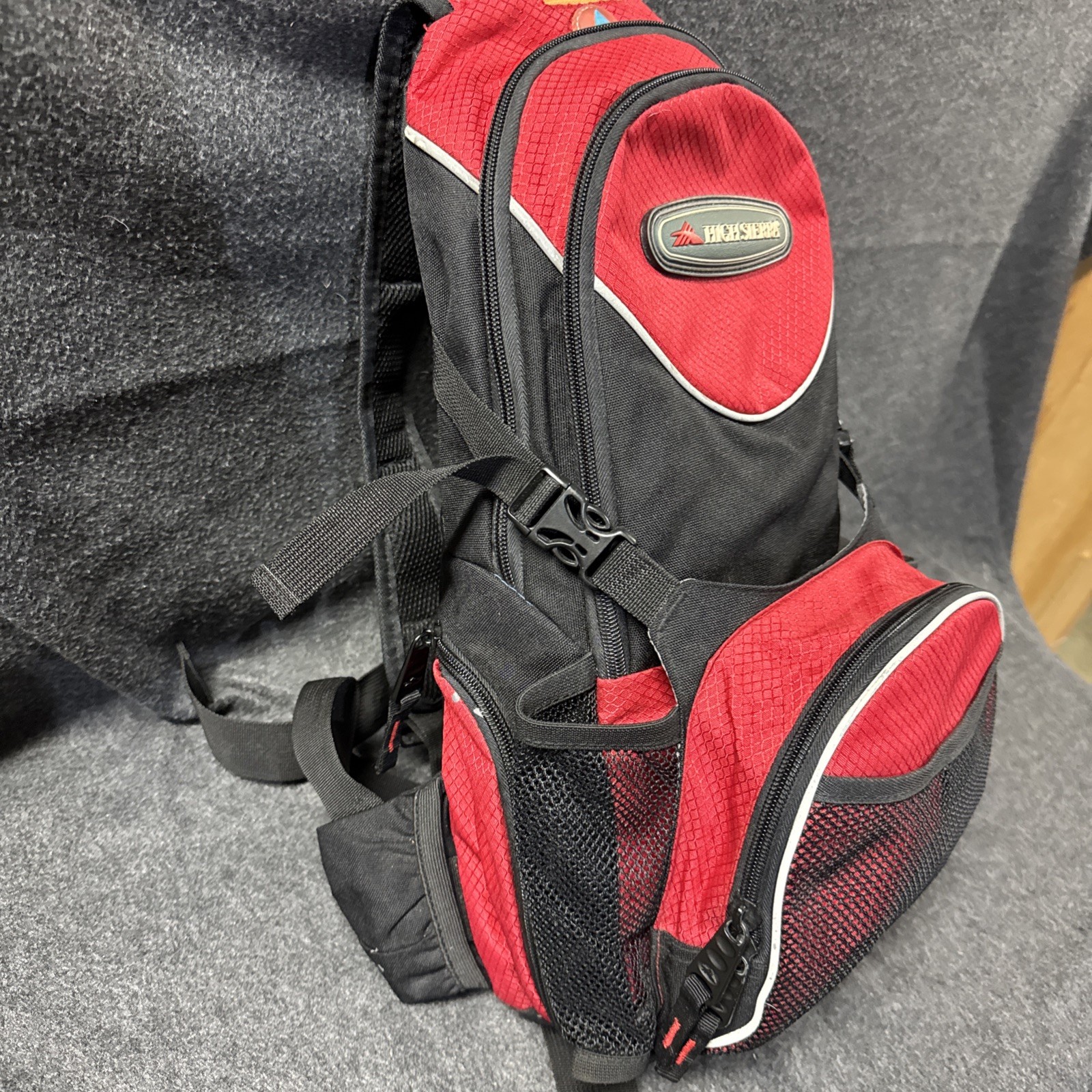 High Sierra Red Hydration Backpack Air Flo Support Back 4