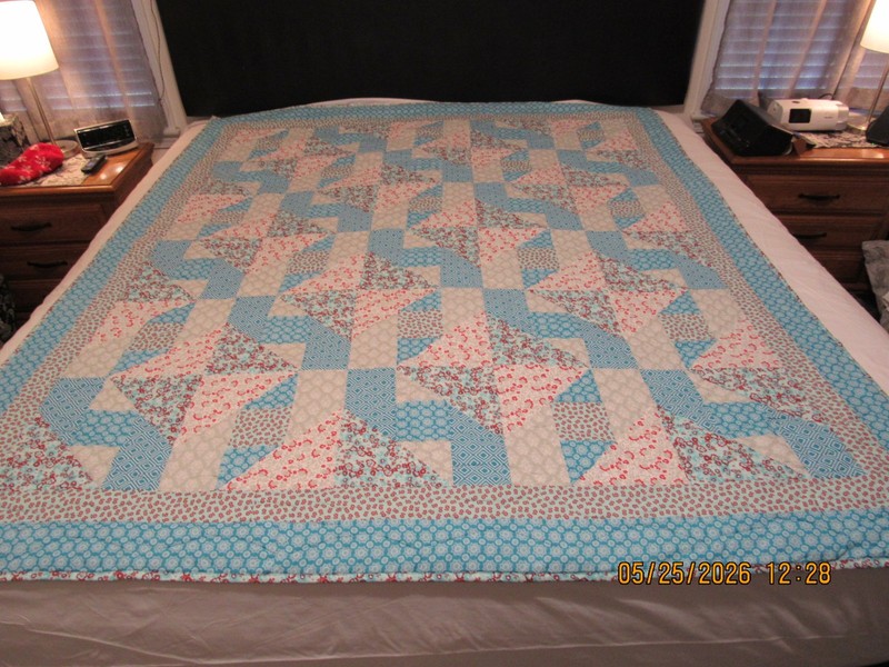 Handmade Patchwork Quilt, 100% cotton, bright pastel colors. gallery