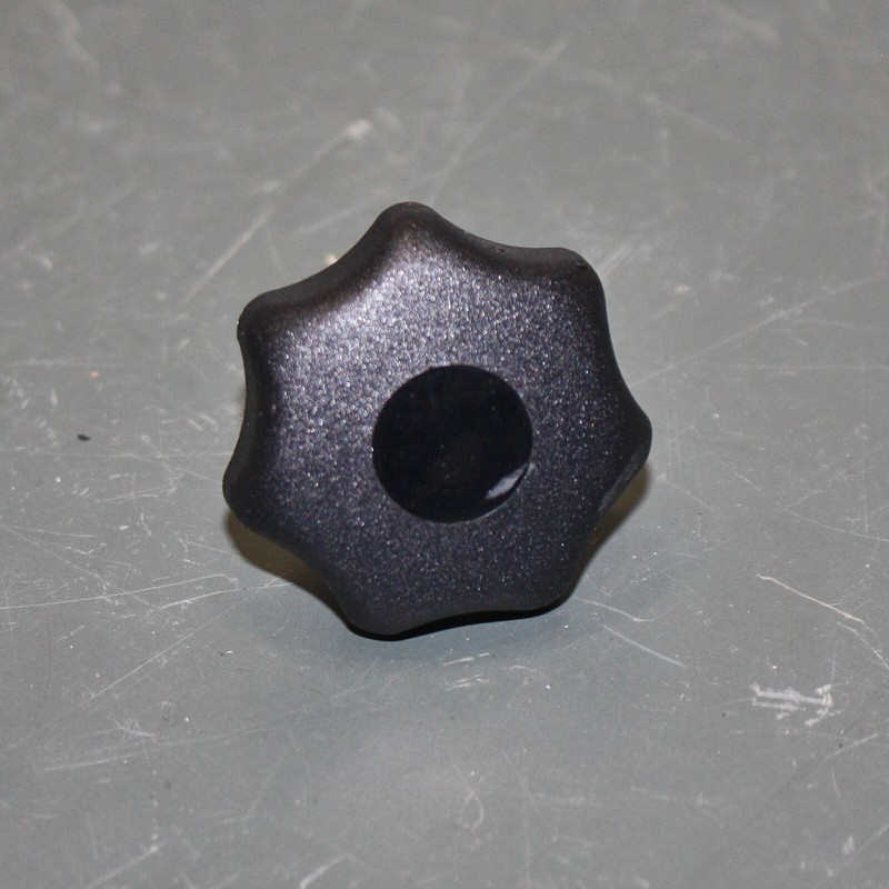 (30) Kipp Star Grip Hand Knobs K0155.4A31X20, 5/16"-18 x 20mm screw, 40mm x 25mm gallery