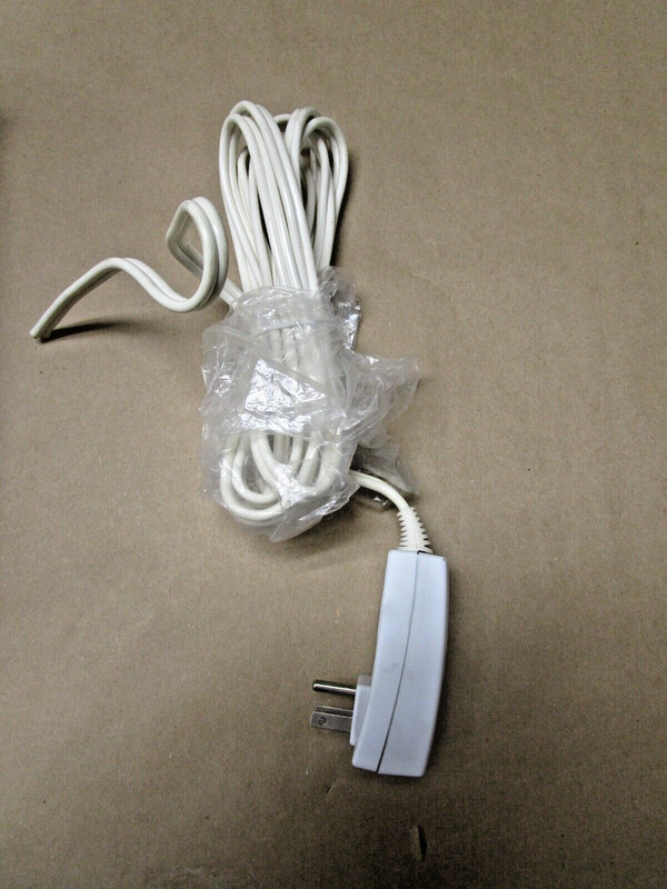 (1) Kichler 10214 WH Lighting Transformer Plug in transformer 12V 75W gallery