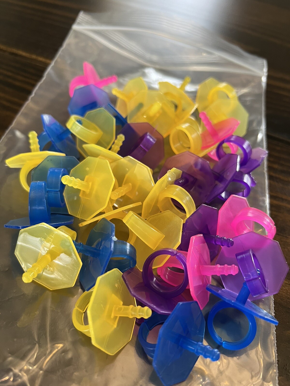 Plastic ring pop ring bases (50 ct.) for homemade ringpops gallery