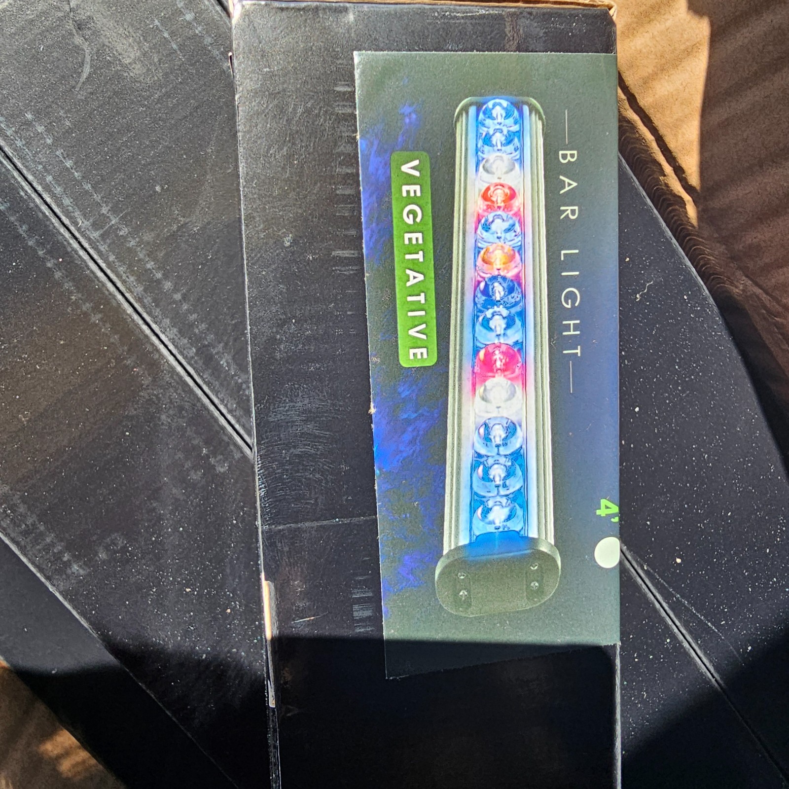 Kind LED Grow Light Vegetative - 2' Bar Light gallery