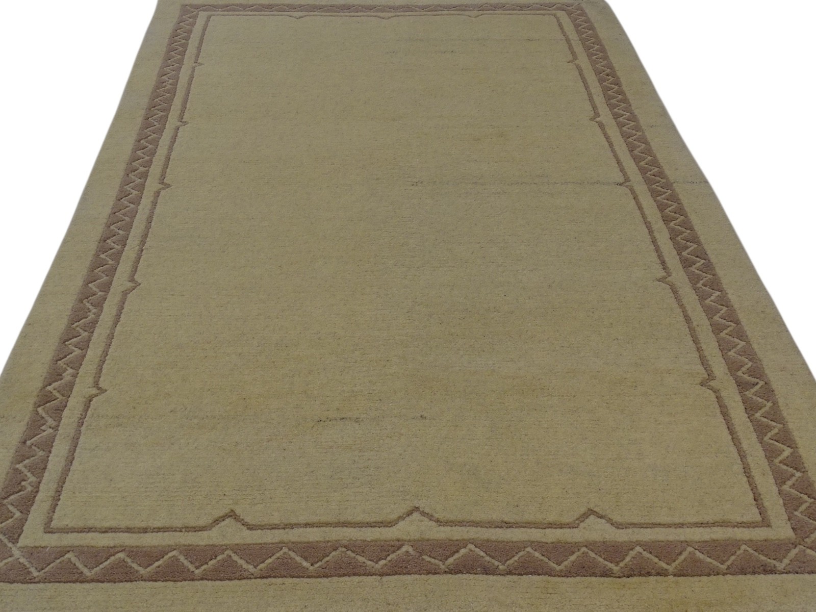 Tibet - 185 x 123 cm - Professionally Cleaned - Hand-Knotted Oriental Rug gallery